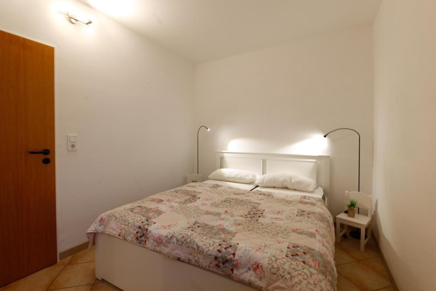 Ferienwohnung App. 1 Haus Duckdalben Хаффкруг Экстерьер фото